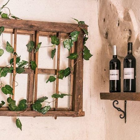 Casas La Muralla De Bodegas Marcos Peñafiel Buitenkant foto