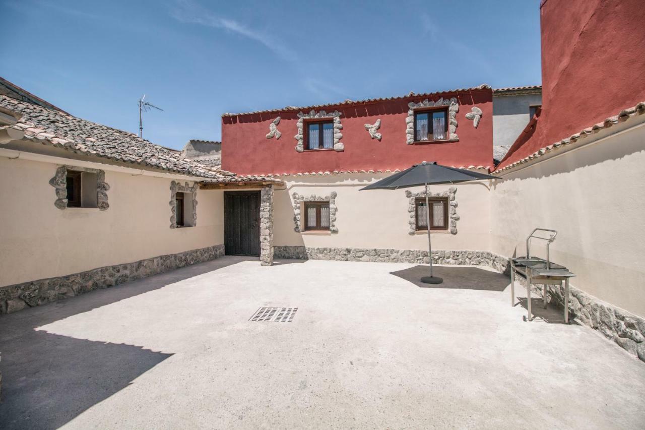 Casas La Muralla De Bodegas Marcos Peñafiel Buitenkant foto